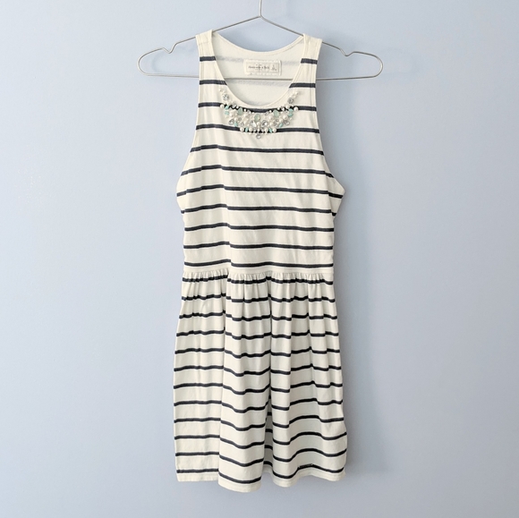 A&F dress - Picture 3 of 5